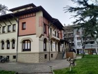 Hizkuntz Eskola Ofizialean izen ematea irekia